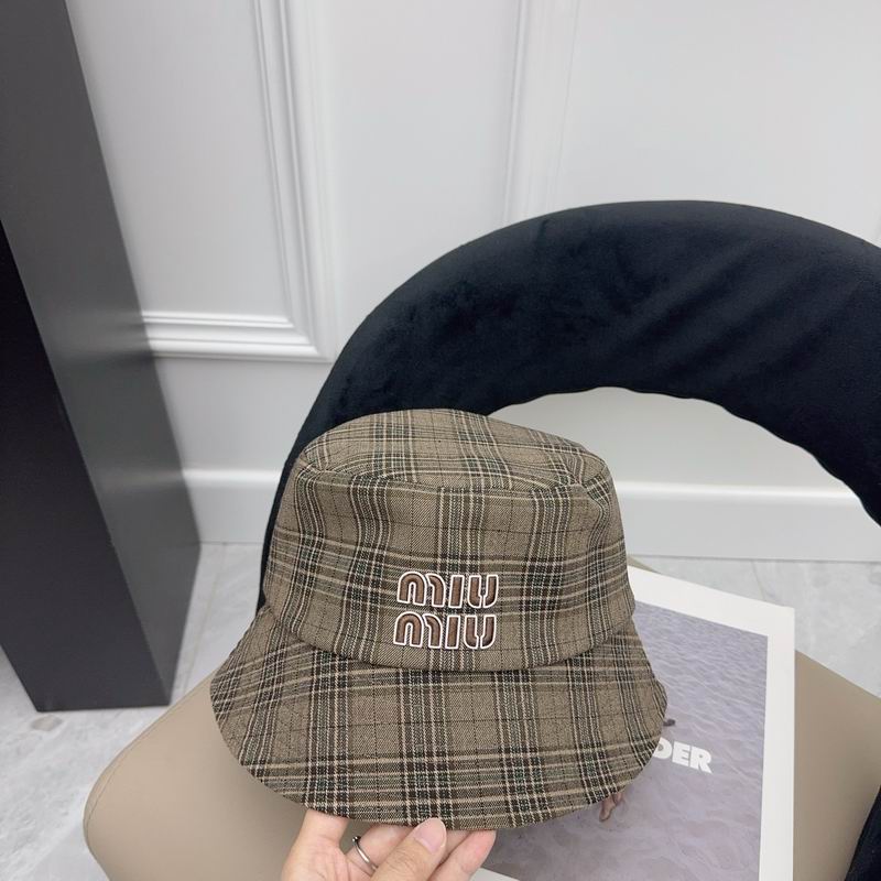 Miumiu hat dx (244)