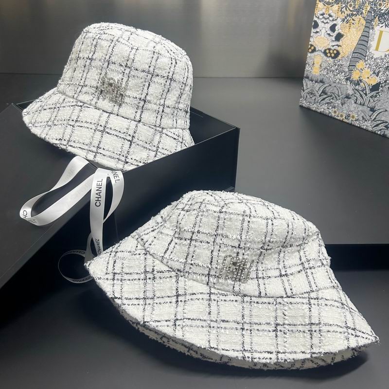 Miumiu hat dx (255)