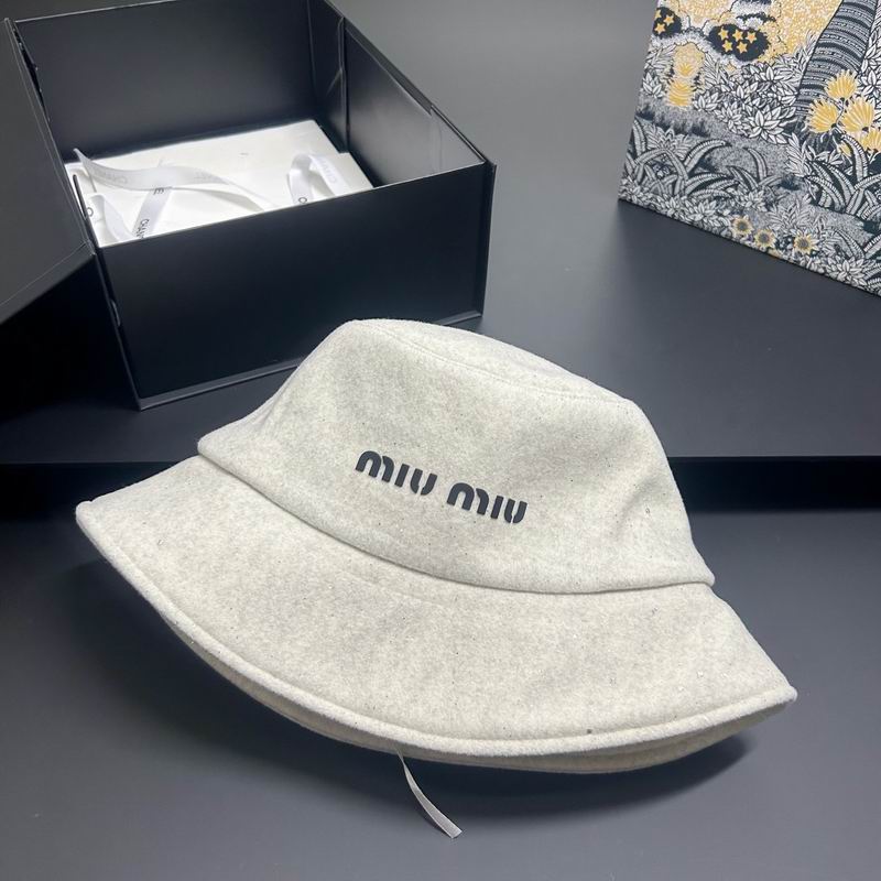Miumiu hat dx (270)