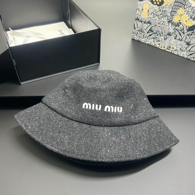 Miumiu hat dx (271)