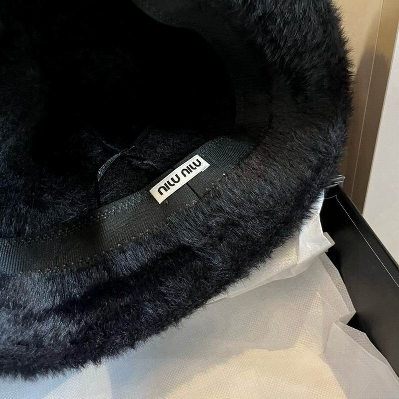 Miumiu hat dx (313)