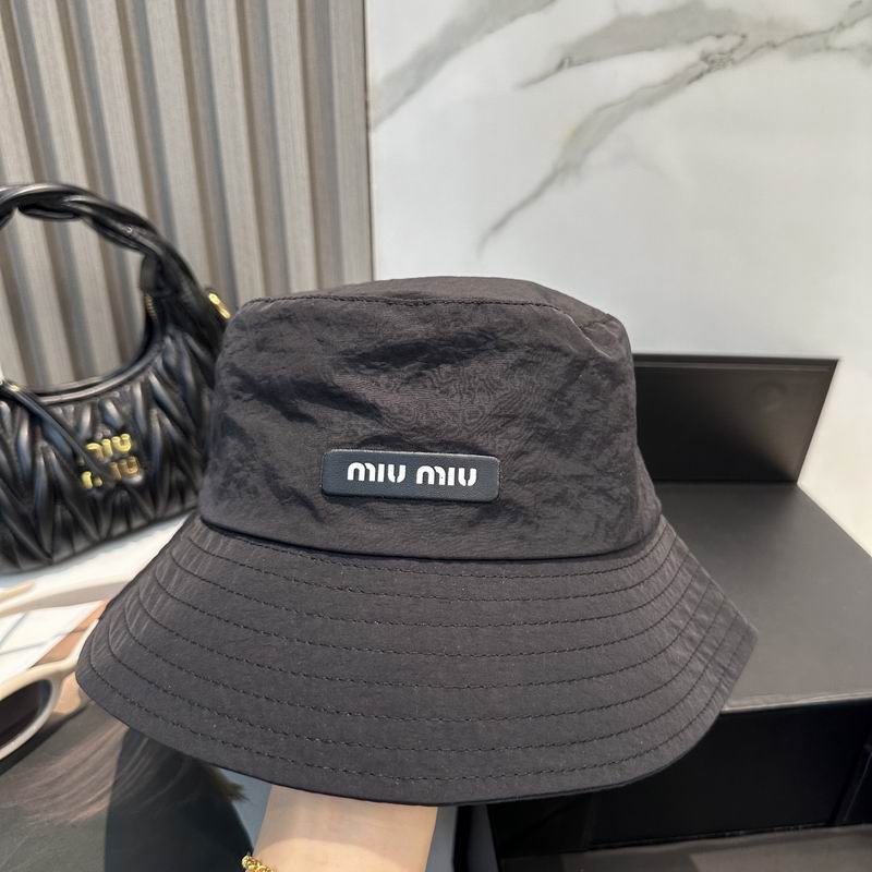 Miumiu hat dx (428)