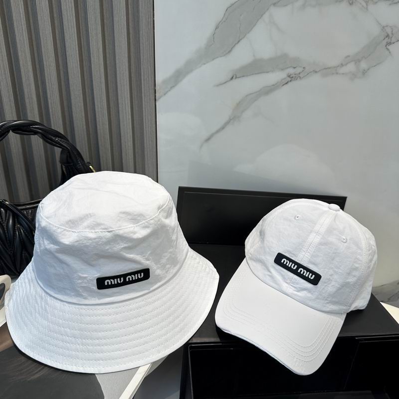 Miumiu hat dx (430)