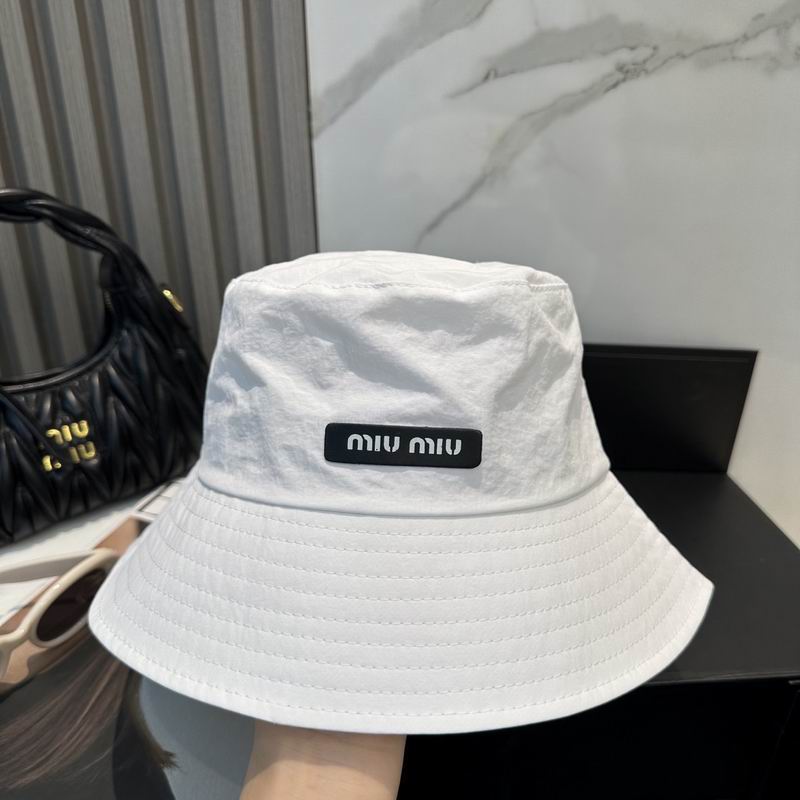 Miumiu hat dx (437)