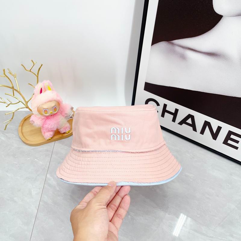 Miumiu hat dx (463)
