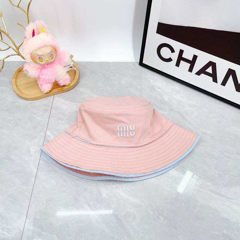 Miumiu hat dx (465)