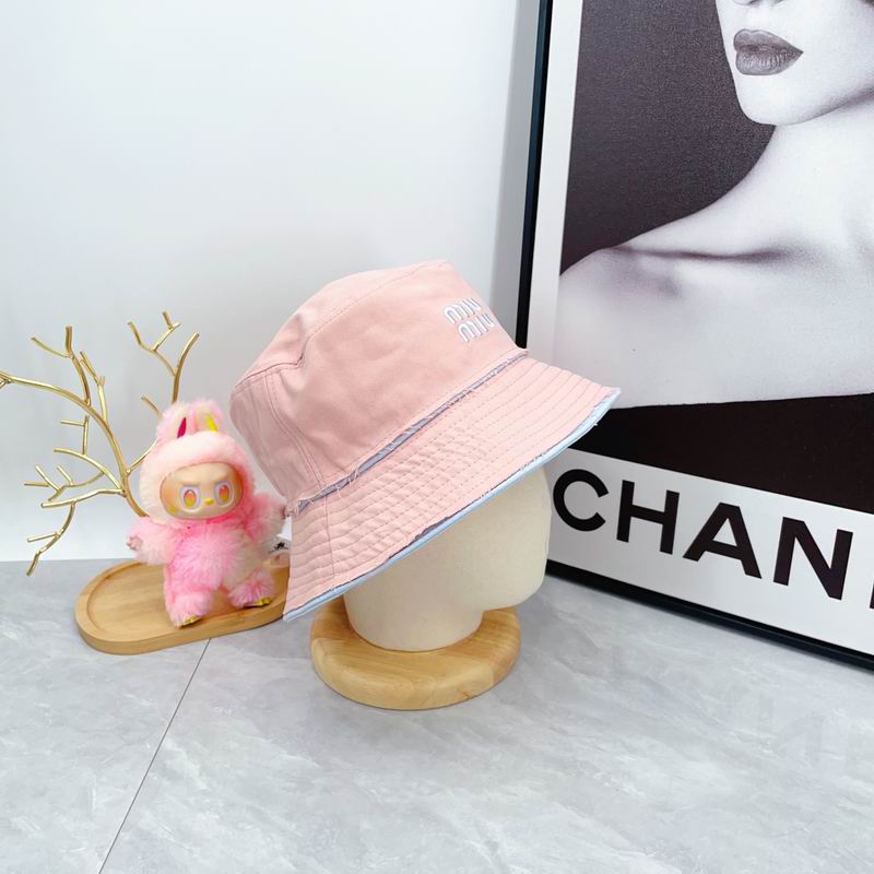 Miumiu hat dx (466)