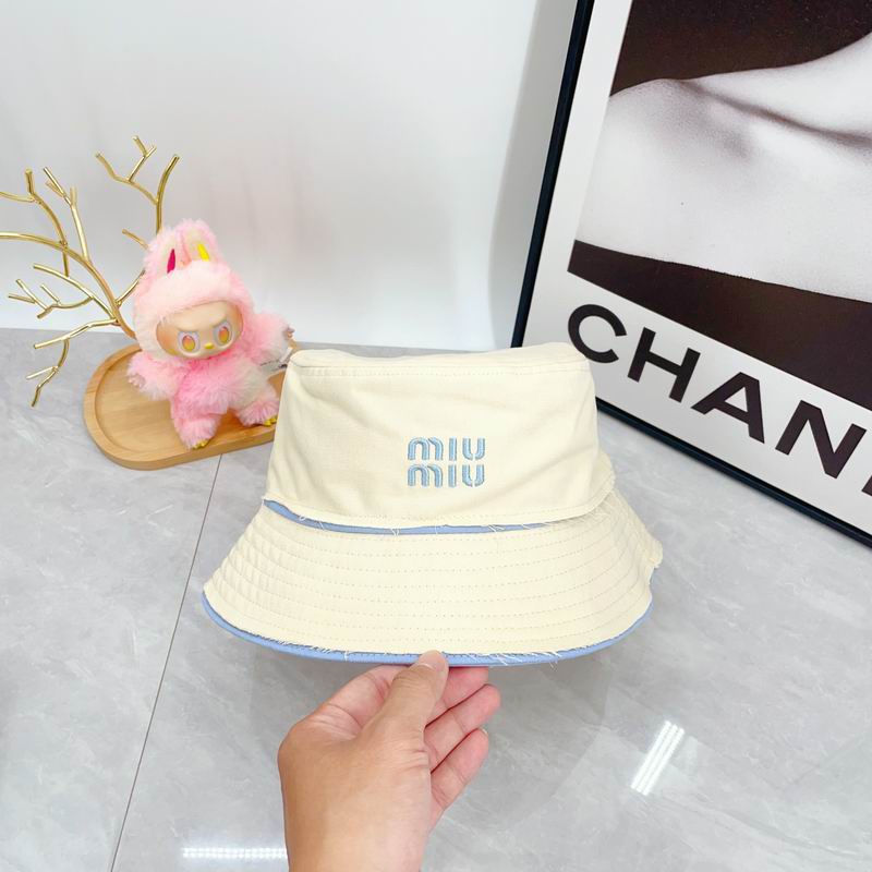 Miumiu hat dx (481)