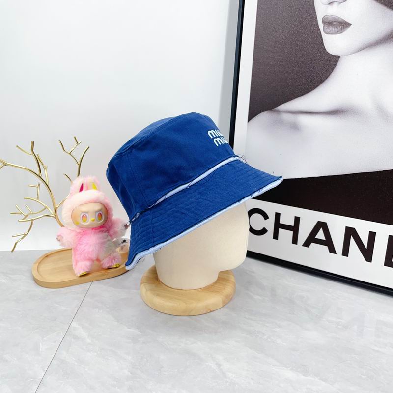 Miumiu hat dx (494)