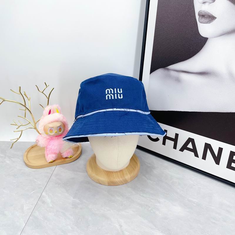 Miumiu hat dx (495)
