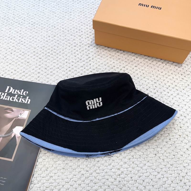 Miumiu hat dx (503)