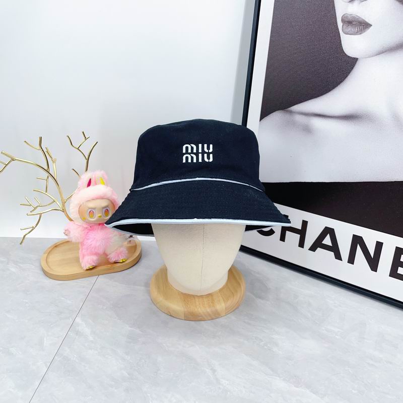 Miumiu hat dx (504)