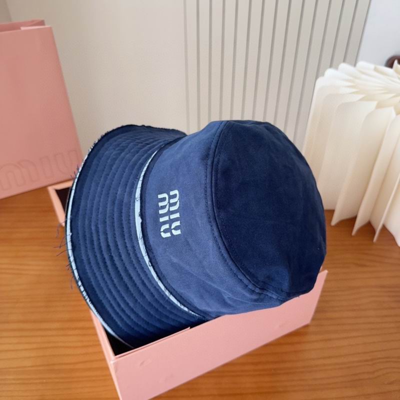 Miumiu hat dx (695)