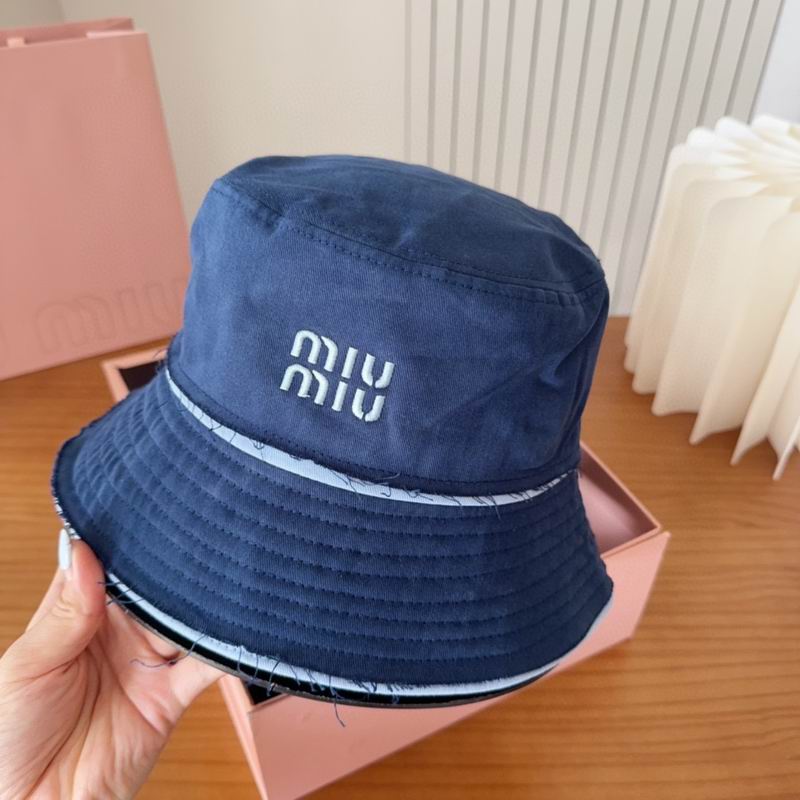Miumiu hat dx (696)
