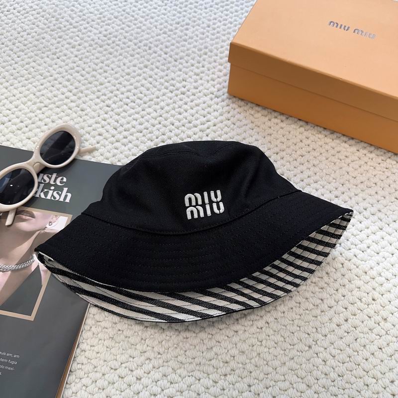 Miumiu hat dx (722)