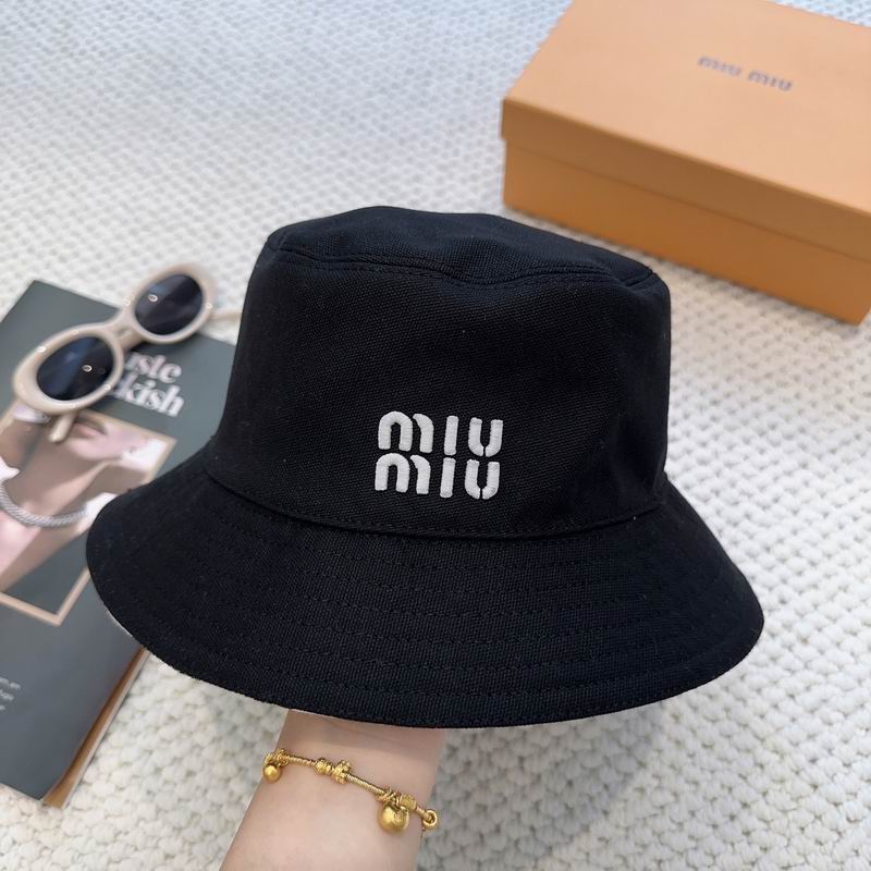Miumiu hat dx (726)