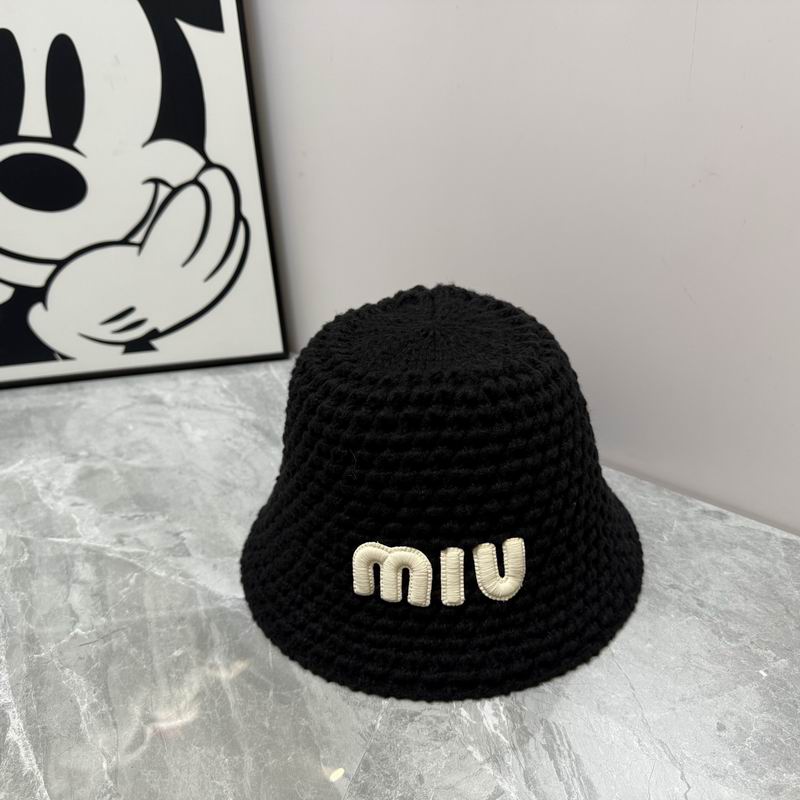 Miumiu hat dx (749)