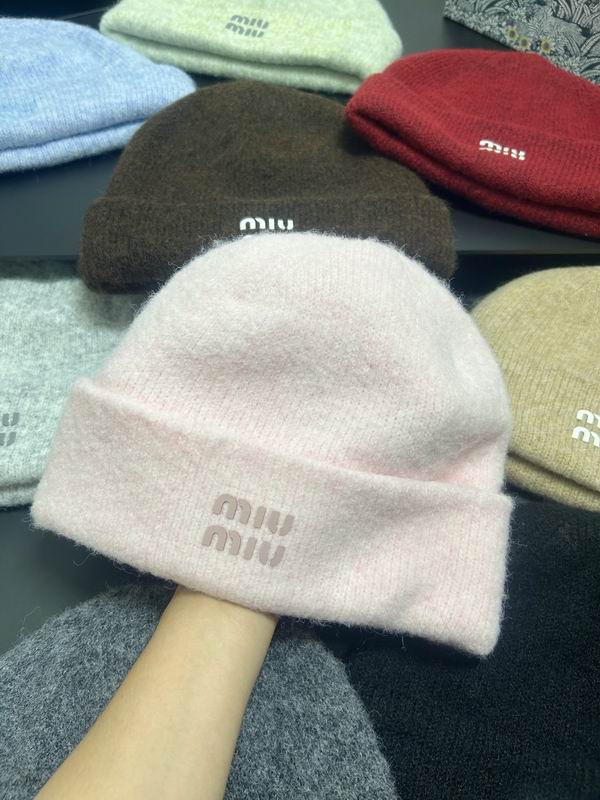 Miumiu hat dx (781)