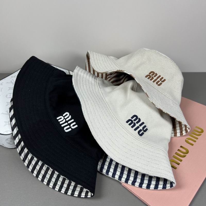 Miumiu hat dx (785)