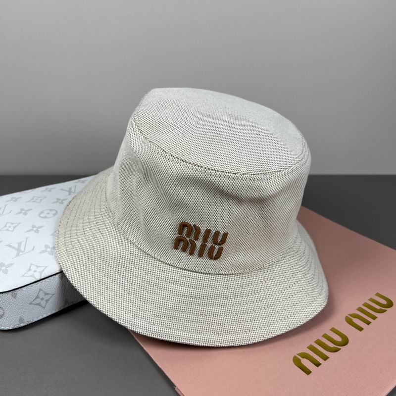 Miumiu hat dx (792)