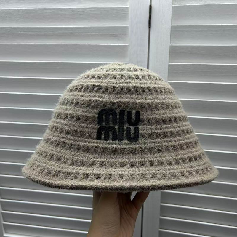 Miumiu hat dx (823)