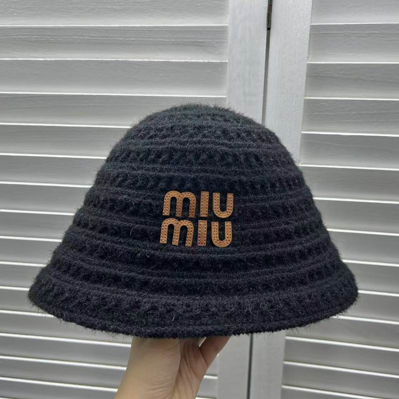 Miumiu hat dx (824)