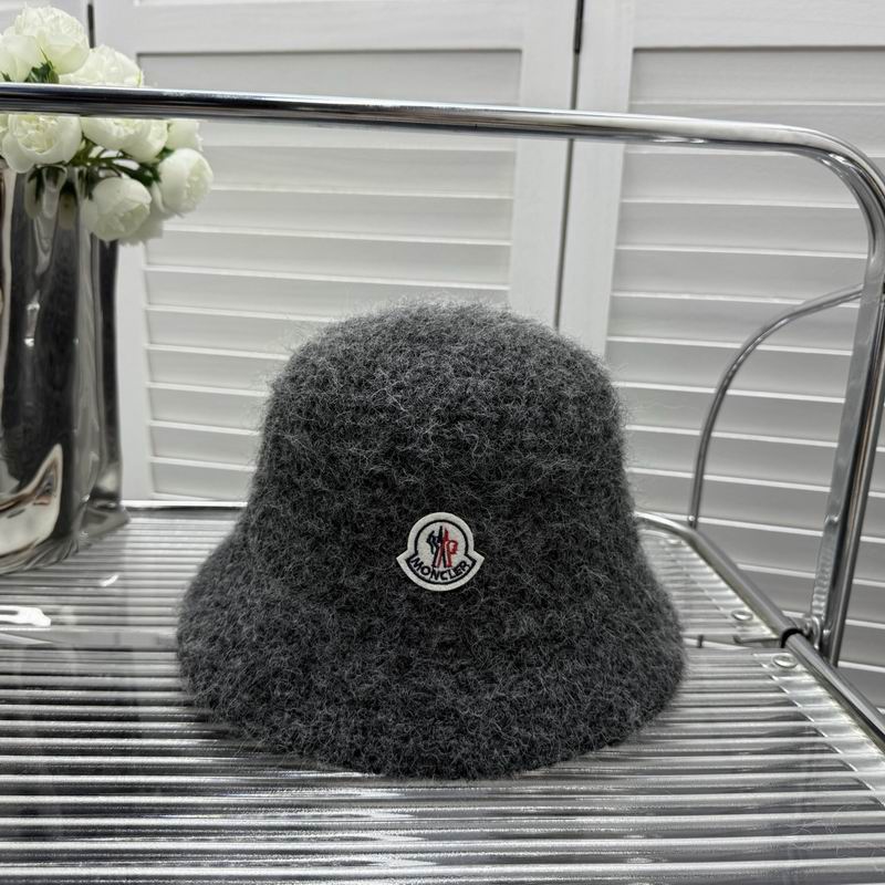 Moncler hat dx (120)