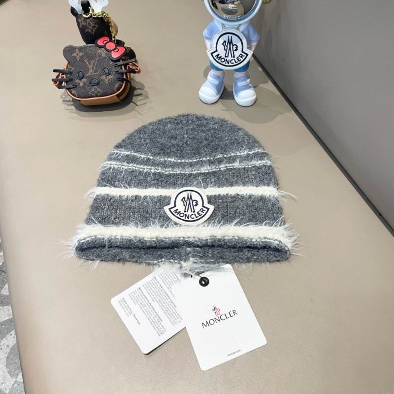 Moncler hat hm (42)