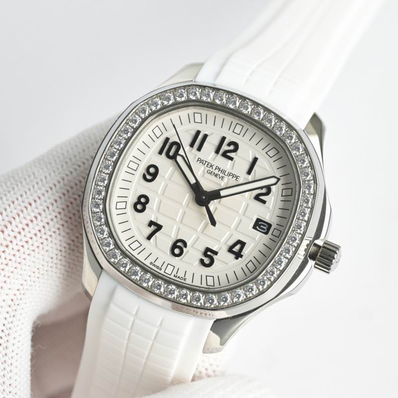 Patek Philippe 38.8mm 81 (1)