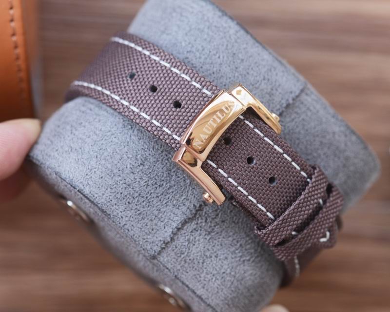 Patek Philippe 40mm 47 (2)