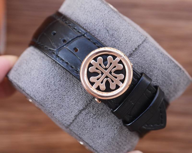 Patek Philippe 41mm 74 (1)