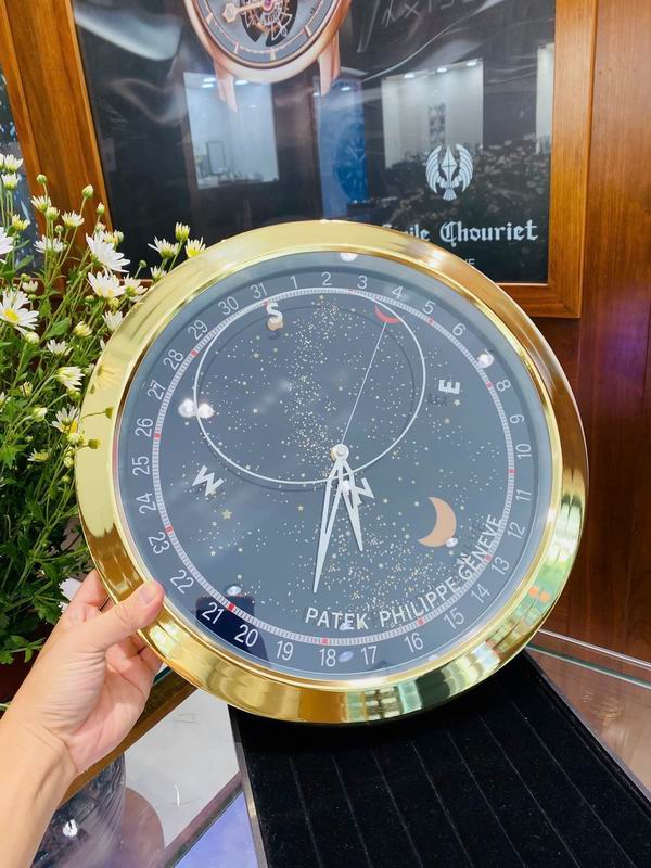 Patek Philippe clock (297)