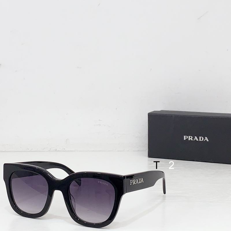 Prada 081301 b03