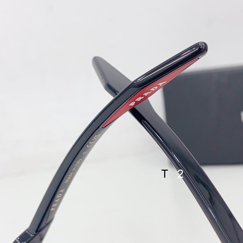 Prada 169V 64 4-136 b06