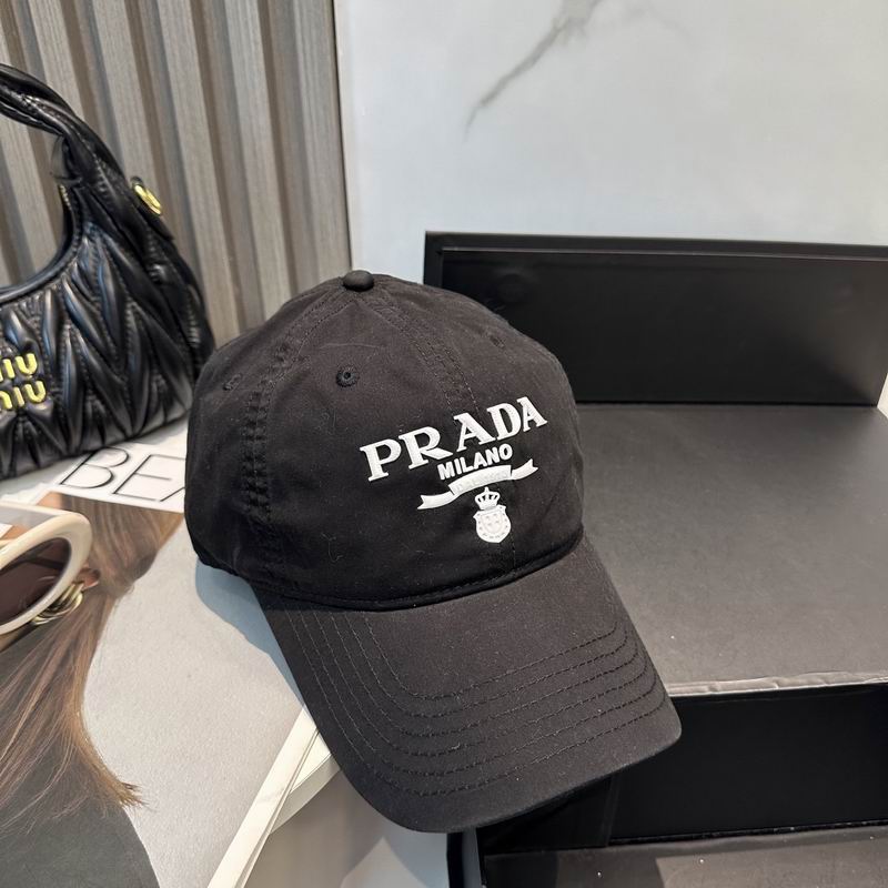 Prada Cap dx (1846)