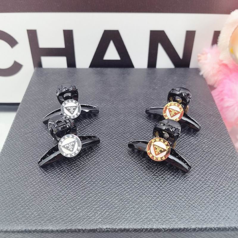 Prada Hair Grab Clip dx (455)