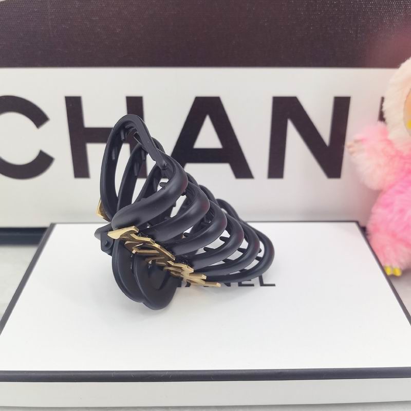 Prada Hair Grab Clip dx (639)