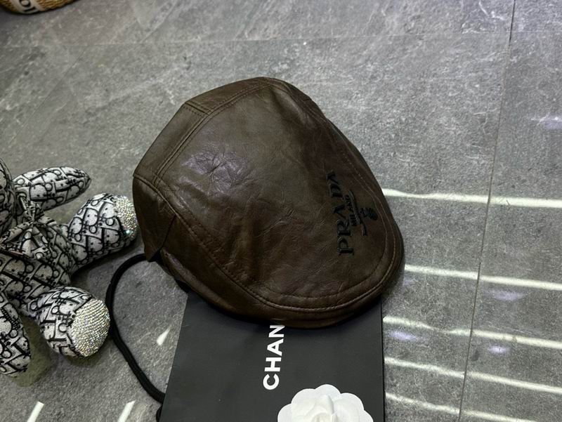 Prada beret dx (146)