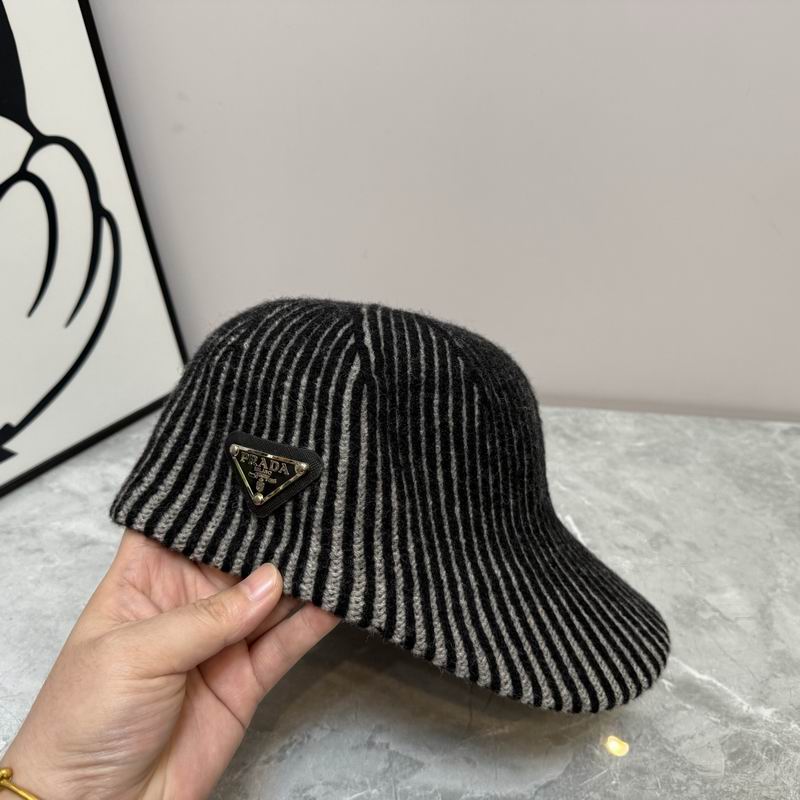 Prada cap dx (142)