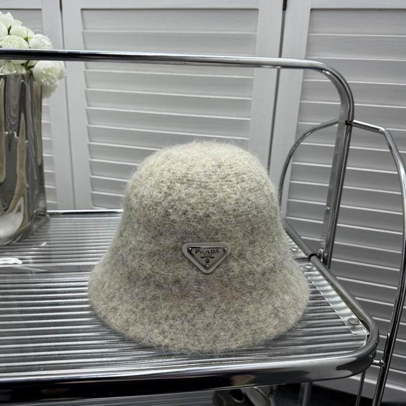 Prada hat dx (64)