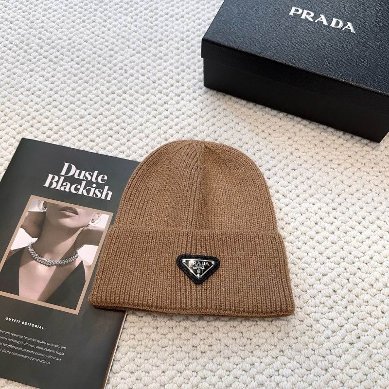 Prada hat hm (3)
