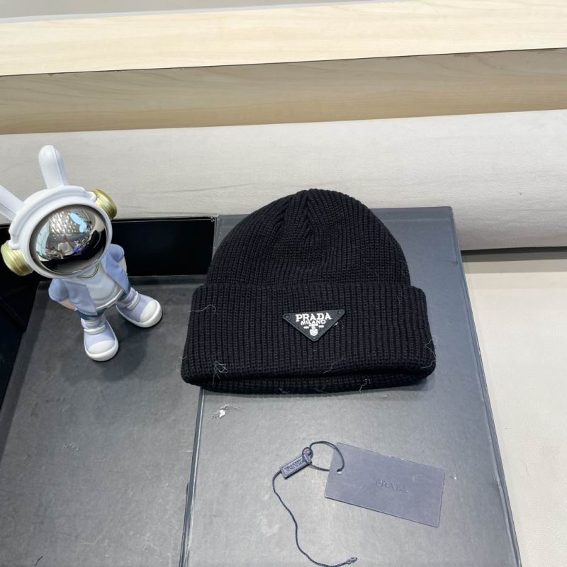 Prada hat hm (42)