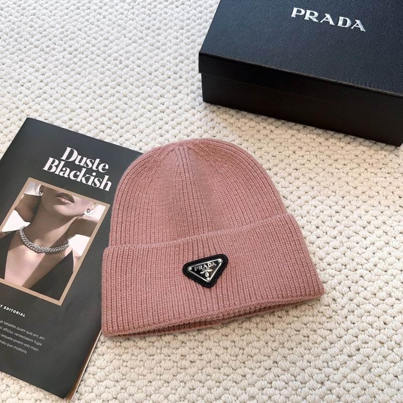 Prada hat hm (6)