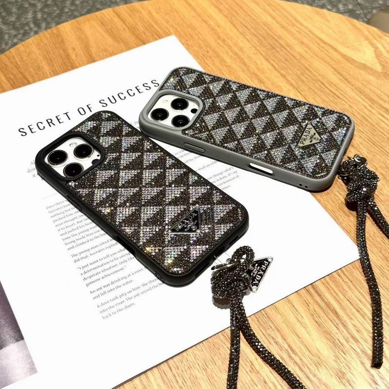 Prada iphone shell 05 (3)