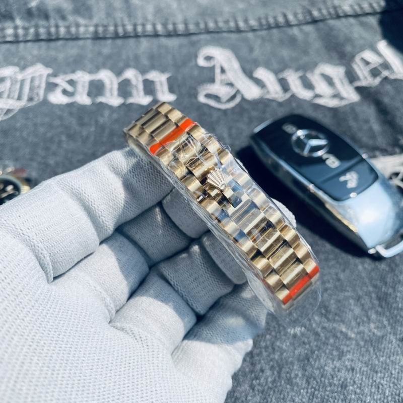 Rolex 31mm 28-Date Just (3)