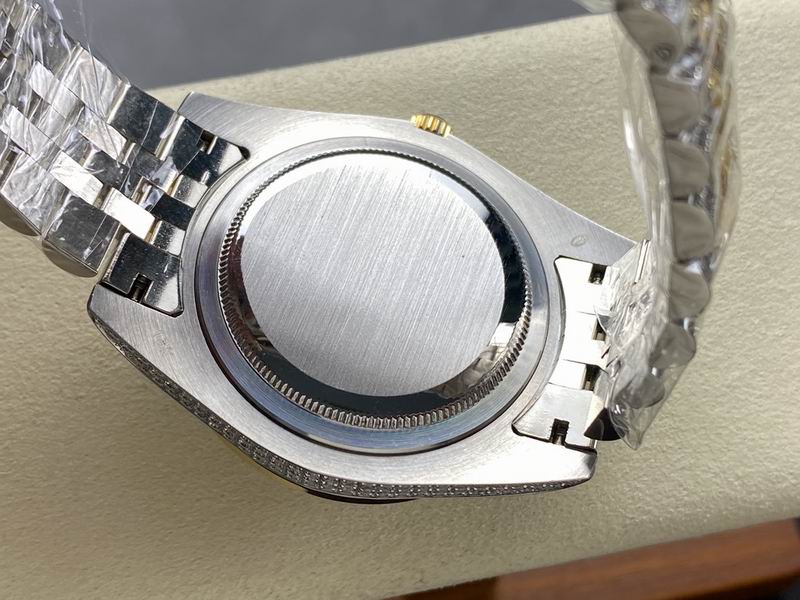 Rolex 40mm 49-Day Date (2)