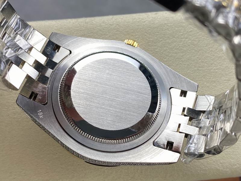 Rolex 40mm 53-Day Date (2)