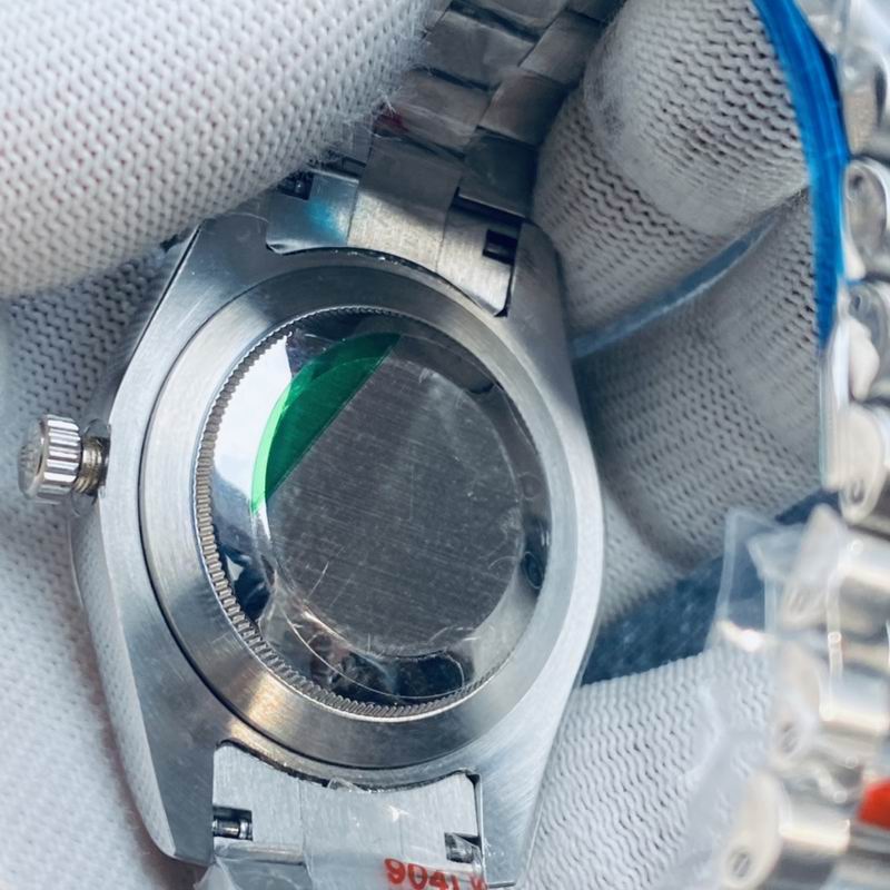 Rolex 41mm 77-day date (1)