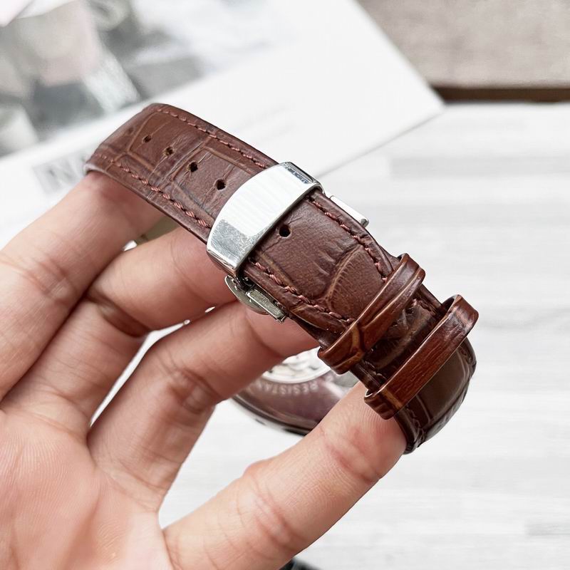 Rolex 42mm 66-Date Just (2)