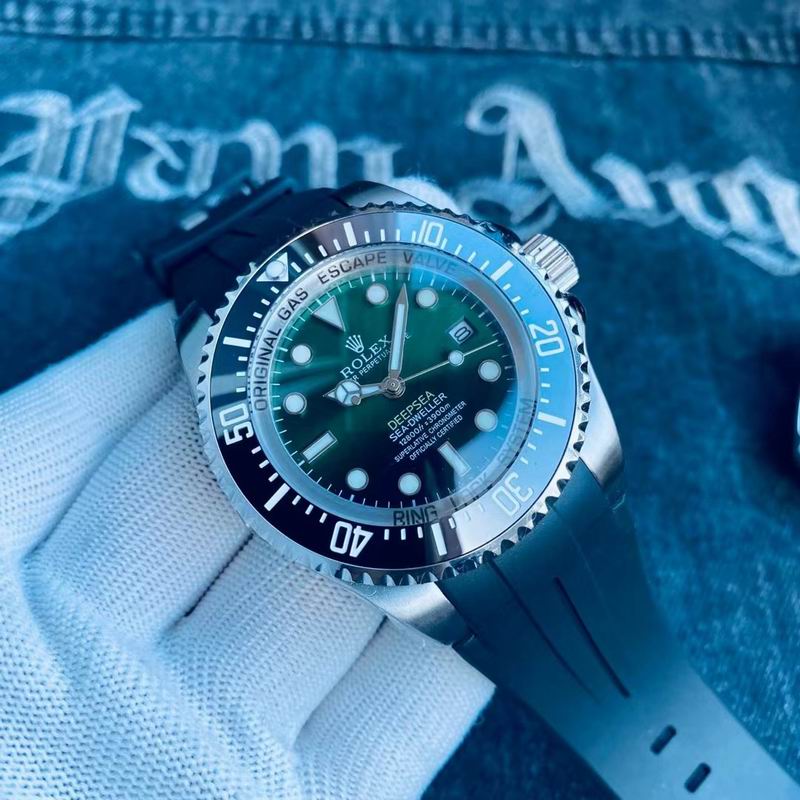 Rolex 44mm 37-sea dweller (6)